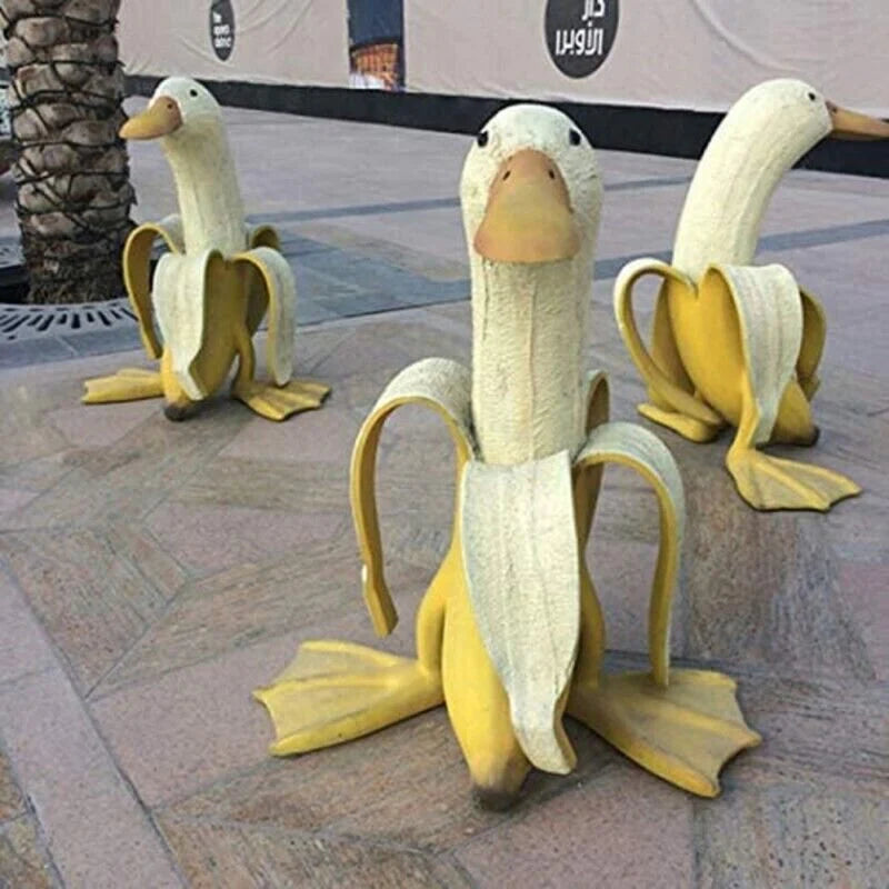 Banana Duck Statue Whimsical Peeled Banana Duck Ornaments for Garden Yard AU