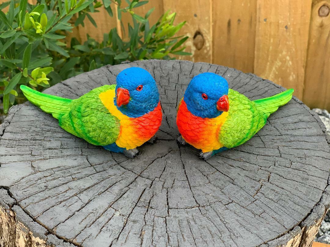 Rainbow Lorikeet Bird Statue Garden Ornaments Decor set of 2 Birds