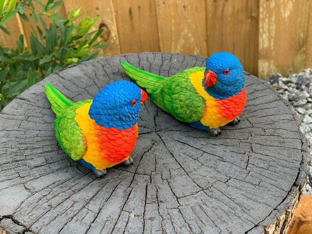 Rainbow Lorikeet Bird Statue Garden Ornaments Decor set of 2 Birds